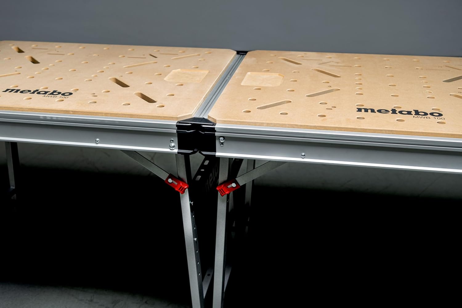 Metabo MWB 100 626991000 Table Multifonction avec Pieds réglables en Hauteur