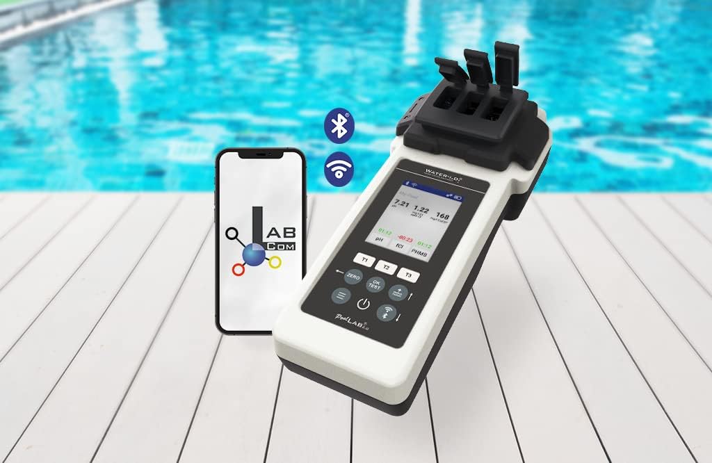 PoolLab 2.0 avec 70 pastilles de test et sac, édition spéciale pour MediMuc - 24 paramètres - App, logiciel - Mesure jusqu'à 3 paramètres dans un test + mallette de rangement vide