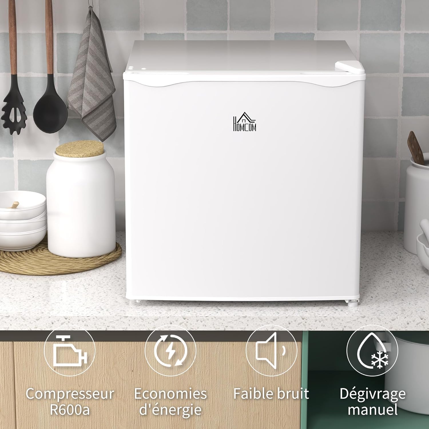 HOMCOM Mini congélateur Température Réglable de -14 à -24°C Compact 35L - étagère Amovible - Porte réversible Classe E - 47 x 44,2 x 48,8 cm - Blanc