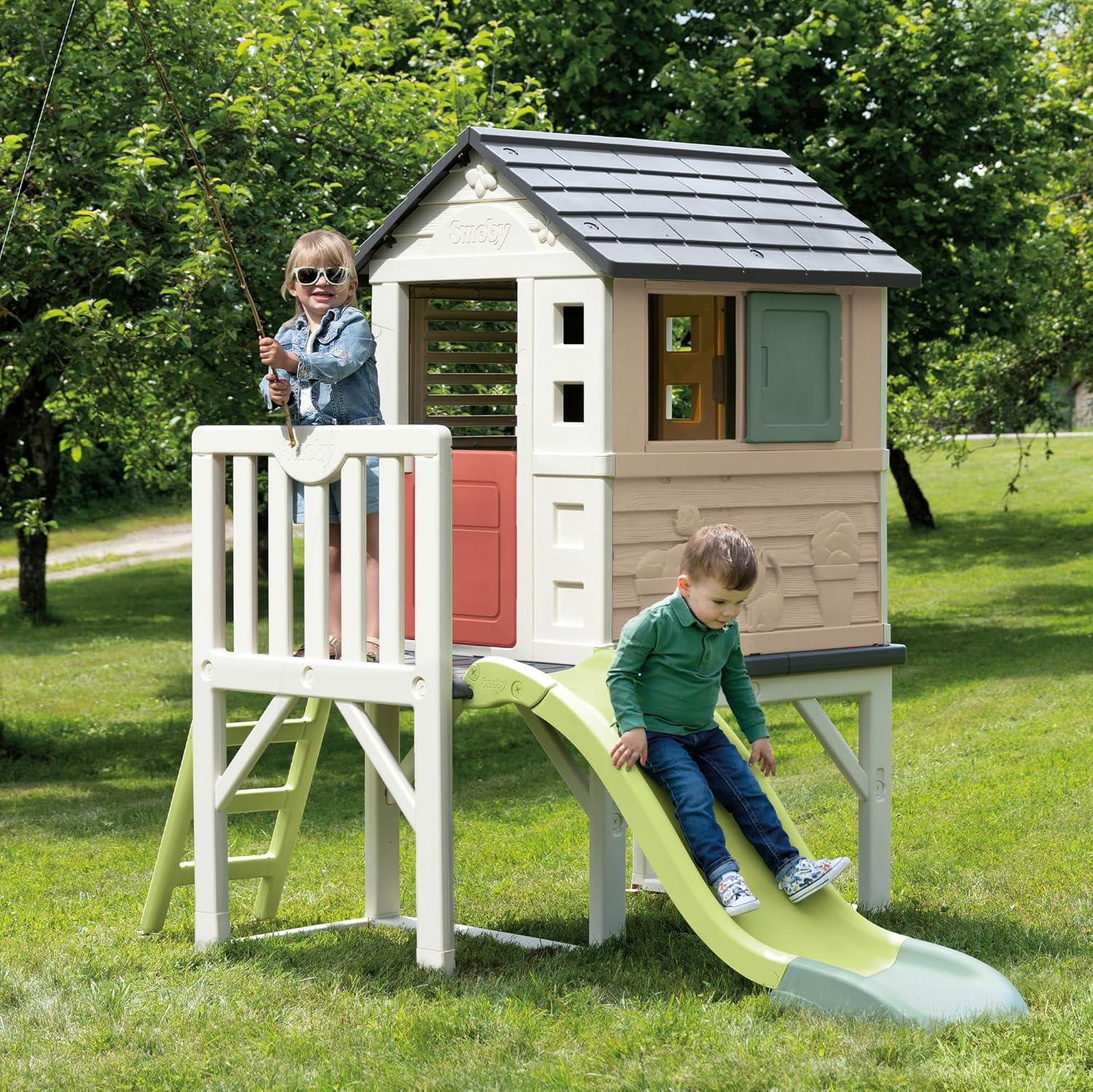 Smoby Life maison pilotis 70cm, toboggan, matière recyclée, dès 2 ans