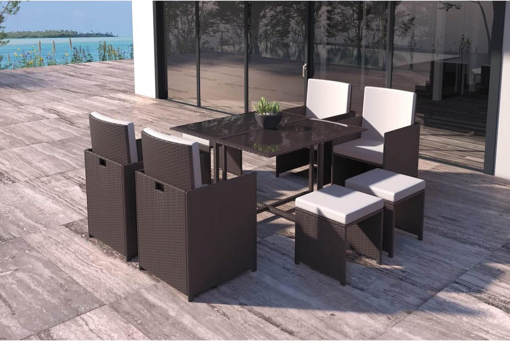 CONCEPT USINE - Salon De Jardin Florida 8 Personnes en Résine Tressée Marron - 1 Table en Verre - 4 Fauteuils - 4 Poufs - Coussins Blanc - Encastrable, Résistant, Imperméable