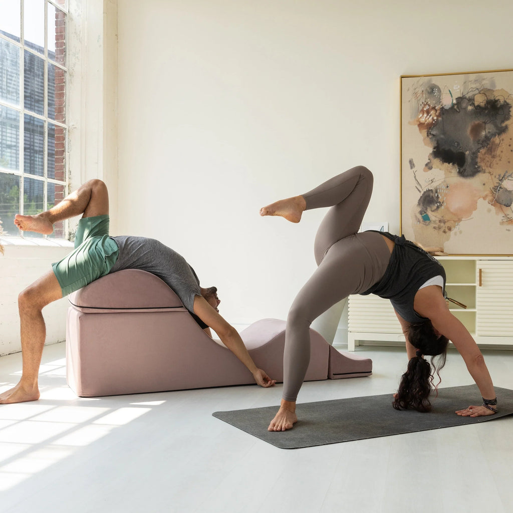 Avana Kami Chaise convertible / Yoga & Massage - Pouf 2 en 1 avec chaise longue de yoga escamotable, Microvelours - N/A