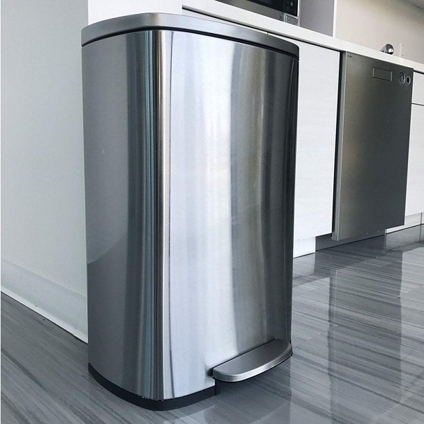 iTouchless SoftStep Bote de Basura de Cocina con Pedal de Acero Inoxidable de 13.2 galones