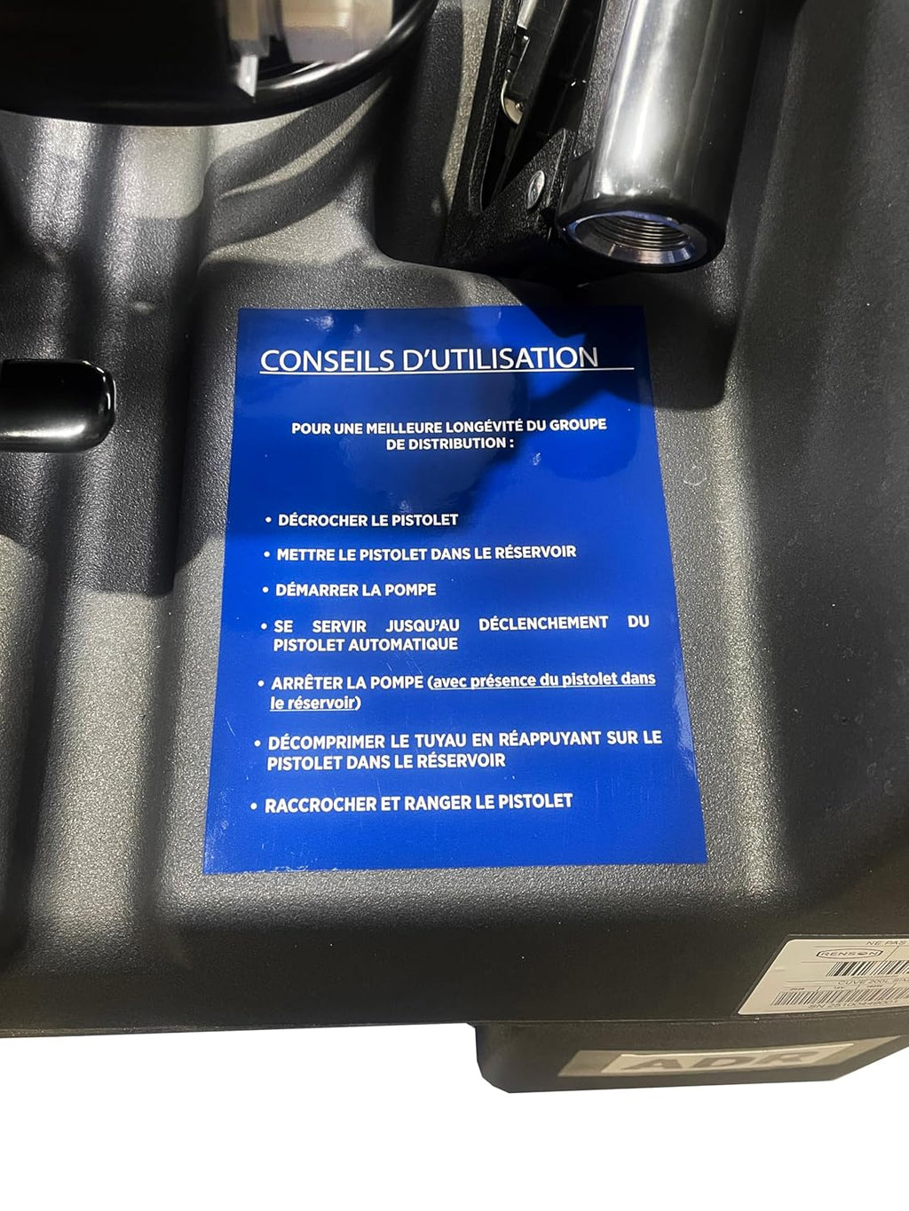 Cuve de transport Gasoil/GNR 200 litres avec pompe 12V 40L/min, Cuve fuel de ravitaillement pour stockage gazole avec station de remplissage et pistolet manuel (Pistolet manuel)