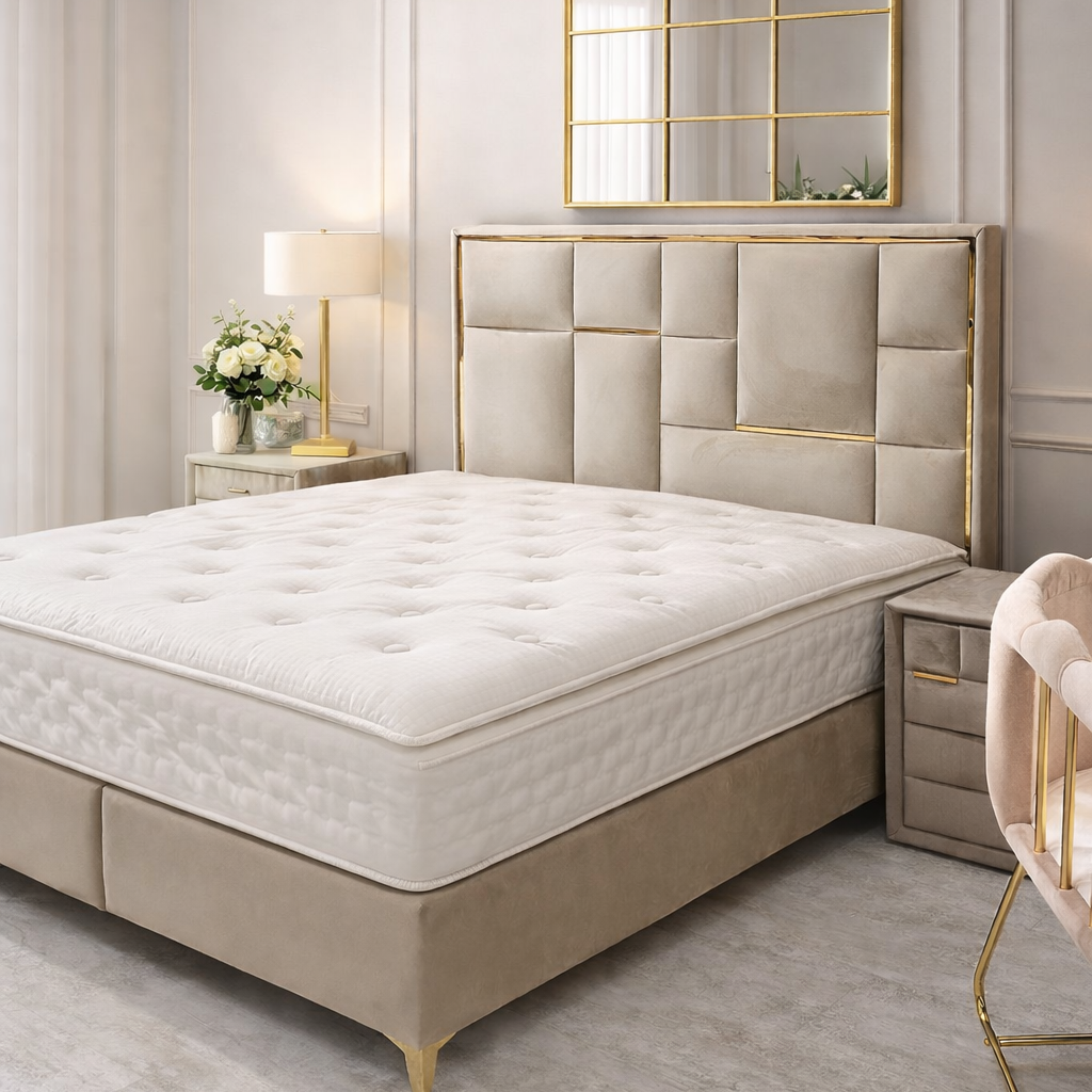 Lit Coffre Velours avec Tête Géométrique Dorée – 3 Tailles