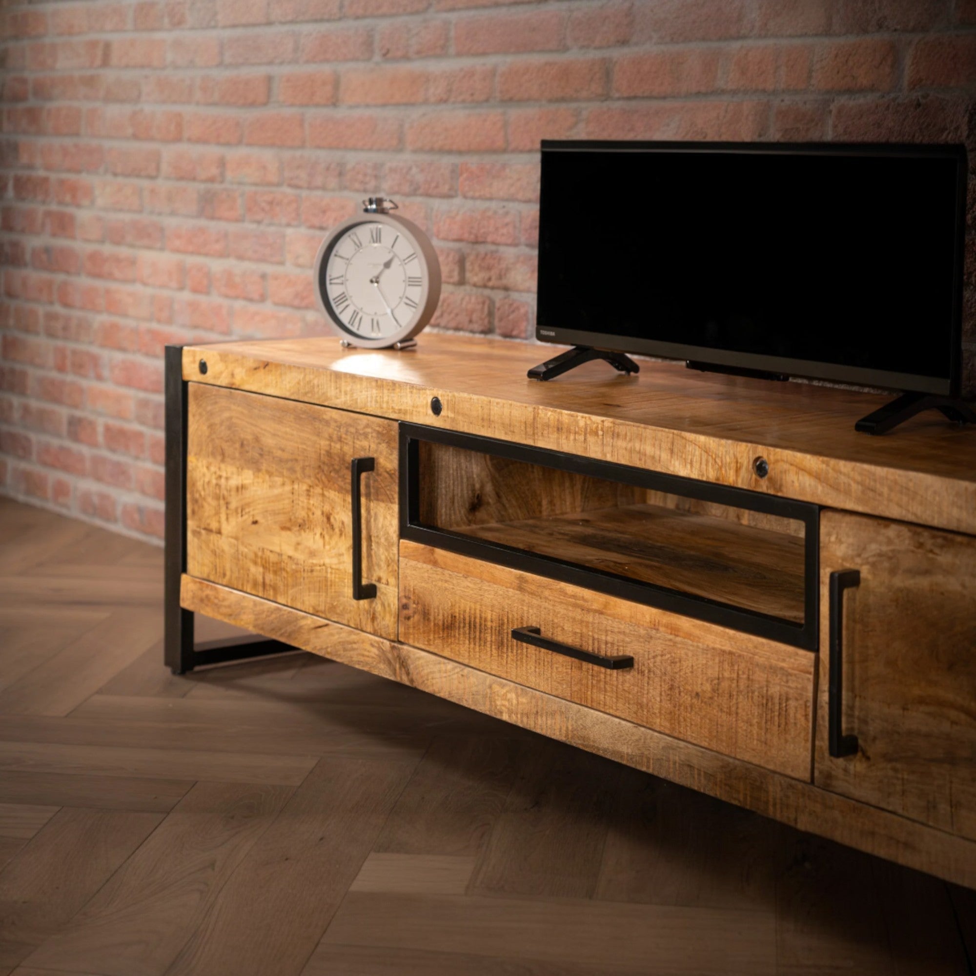 Iron Industrial Style Large Mango Wood Sideboard TV Unit