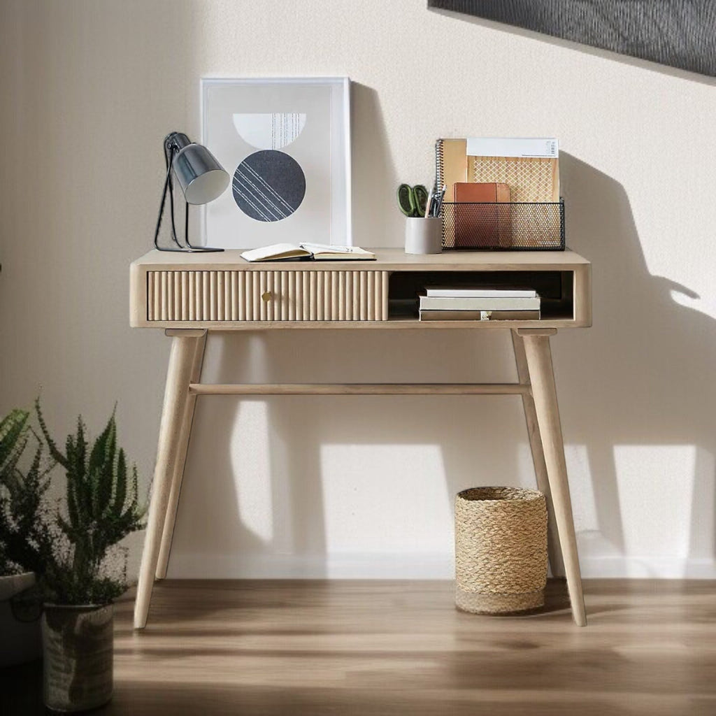 Pillar Study Table