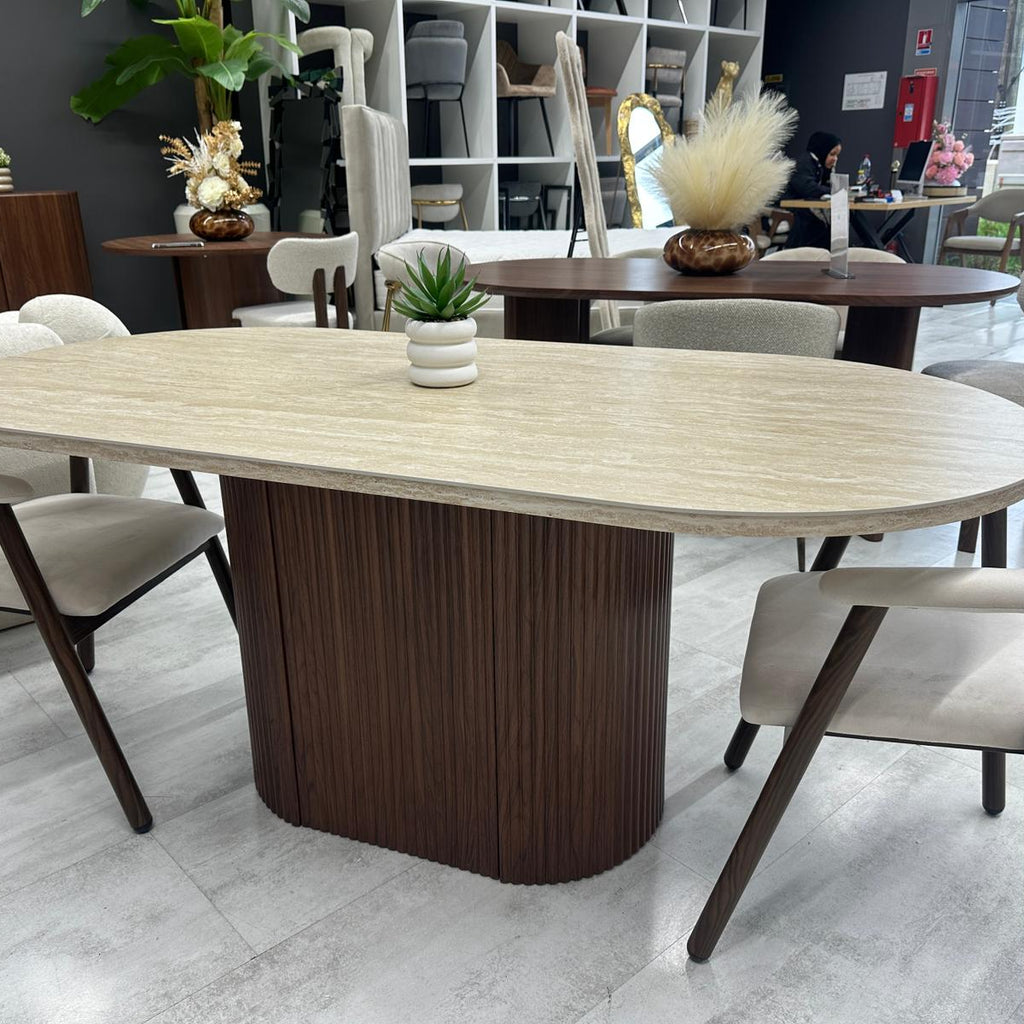 Table Ovale Céramique Effet Pierre 180 cm – Piètement Design Rangement