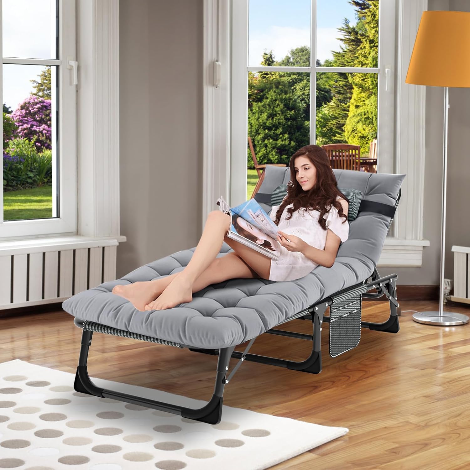 MOPHOTO Chaise Longue Pliable pour Jardin avec Matelas, Dossier et Repose-Pieds réglables, Chaise Pliante Portable pour intérieur et extérieur, Chaise Longue pour Bronzer(1 Paquet)