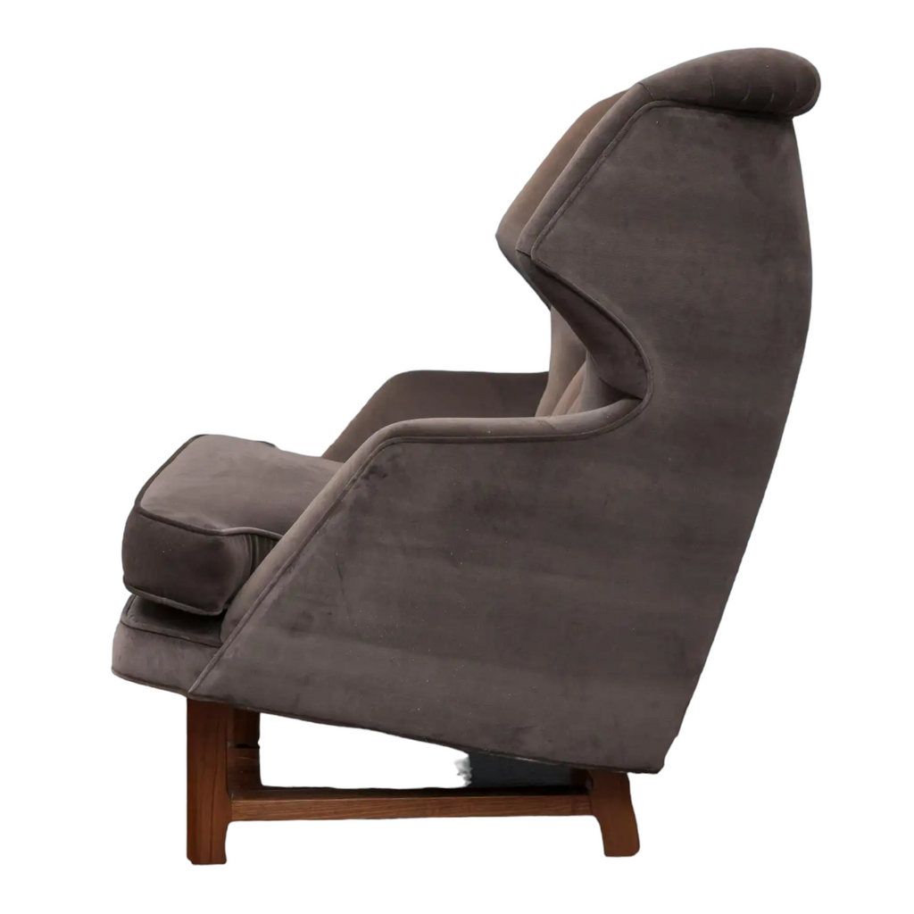 Nismaaya Aldrich Wing Chair